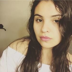Meet your Posher, Adriana